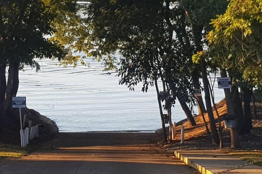 Proximo Ao Clube Nautico * Caldas Novas